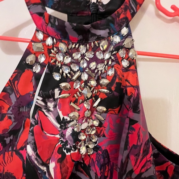 Bebe Bedazzled Flowy Top - Picture 3 of 4